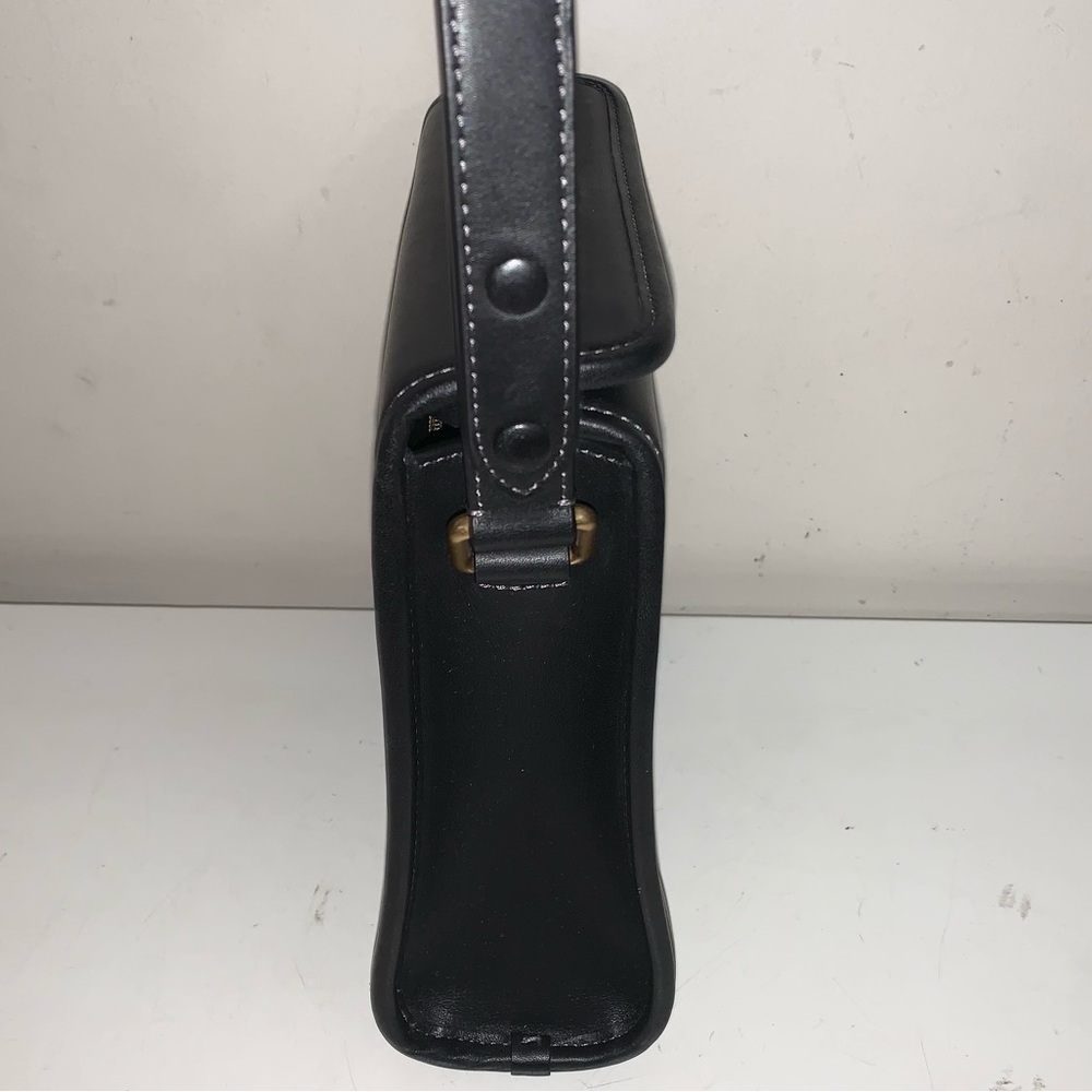 Coach Originals Black Turnlock Shoulder Bag! NWOT! - Picture 2 of 5